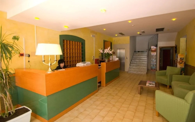 Hotel Gregory