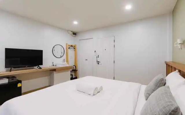 Chotana Bed