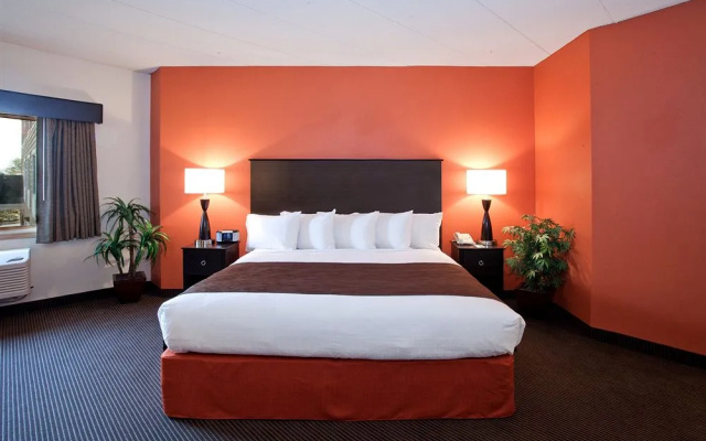 AmericInn by Wyndham Chanhassen
