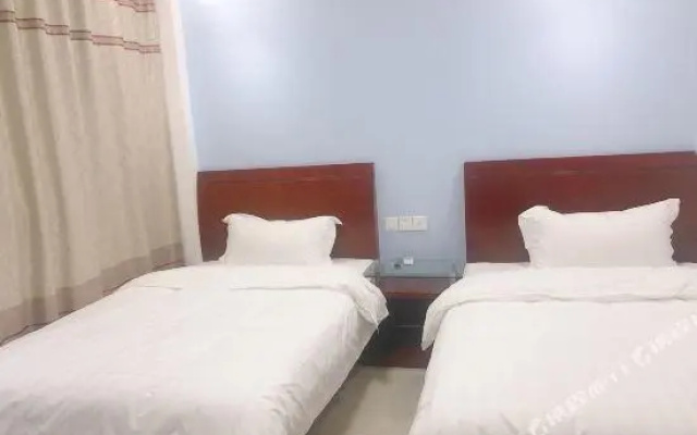 Holiday Inn Gold Star
