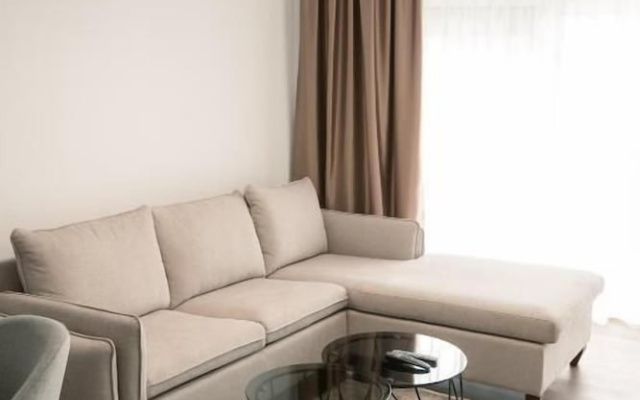 I&I Tesla Apartment's