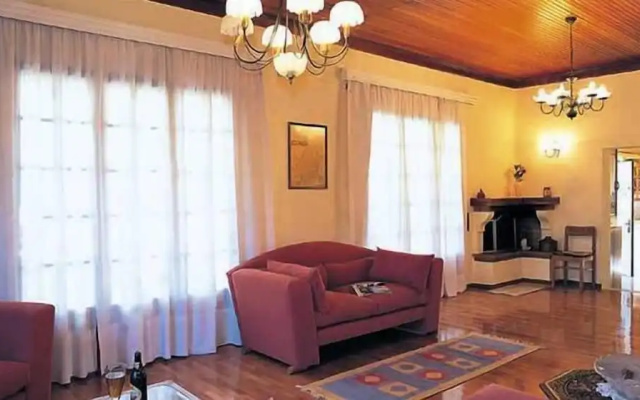 Gyra Villas