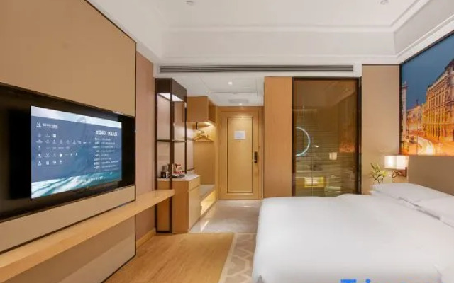 Vienna International Hotel Siam Luocheng