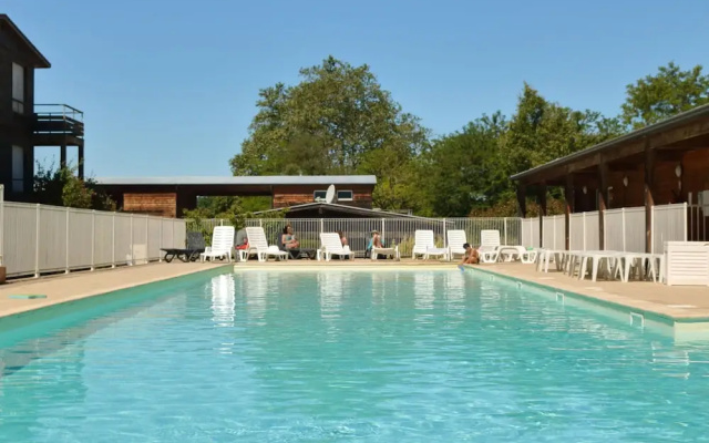 Neat Apartment With a Bbq, Near Montréal du Gers