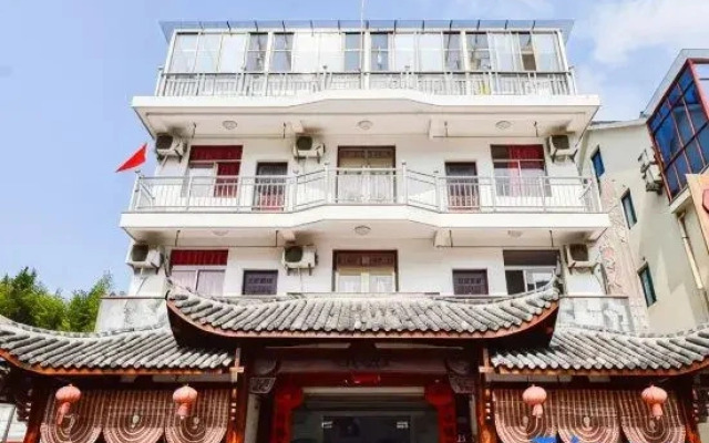 Luzwan Yejurong Nongjiale