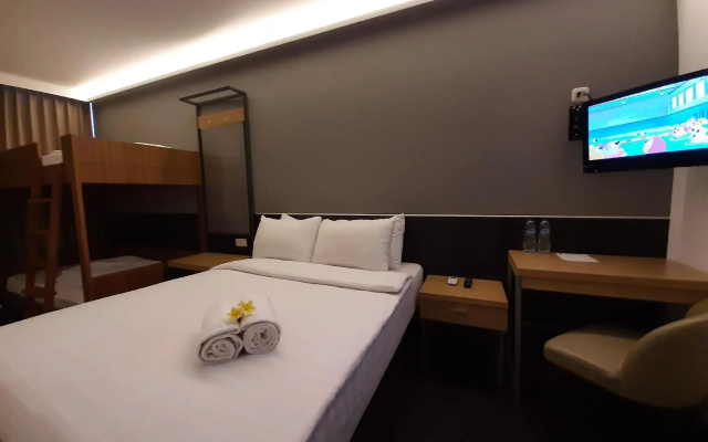 Pantes Hotel  Simpang lima Semarang