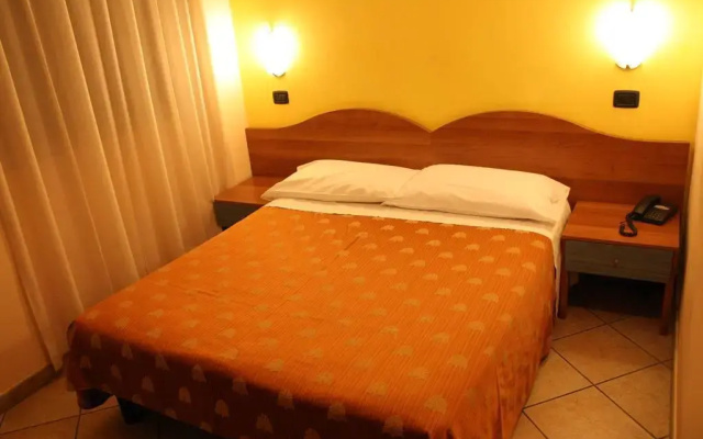 Sara Hotel