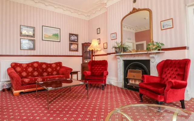 Beaufort House