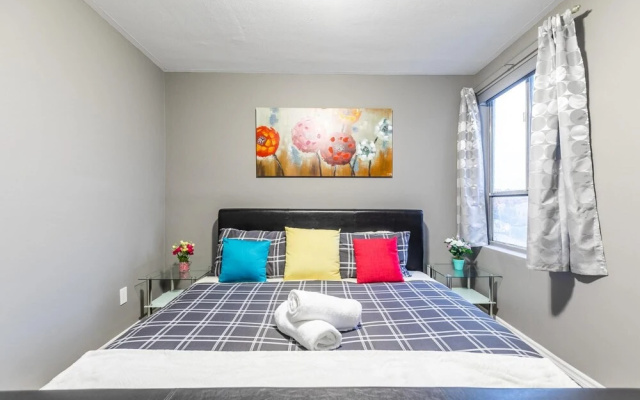 Cozy 1BR Apt w King Bed - Near Downtown
