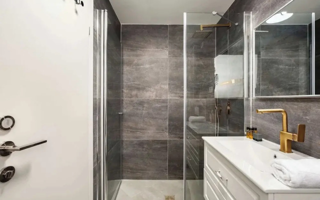 Prestige 4BR Breathtaking Sea Views