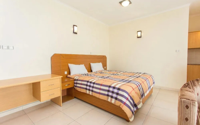 Eden Escape Apartments