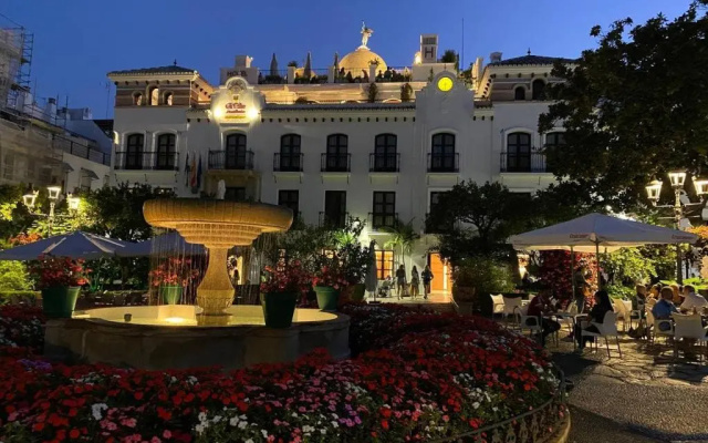 Estepona Seaview Apartment SELETUR
