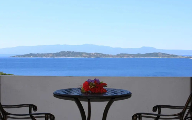 Athorama Hotel