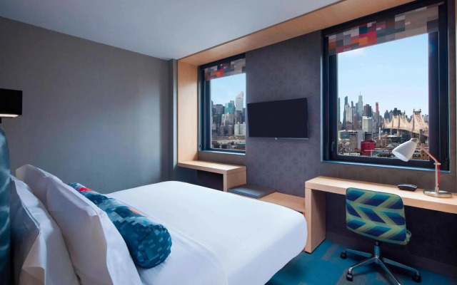 Aloft by Marriott Long Island City-Manhattan View