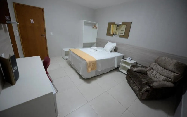 Hotel Leon
