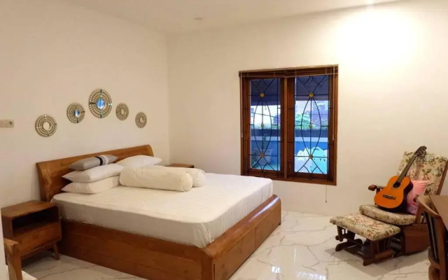 Villa kantor 4 bedroom and 2 Meeting Room
