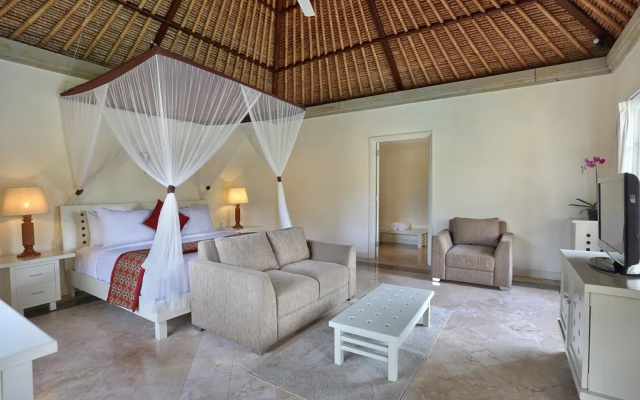 Villa Aya