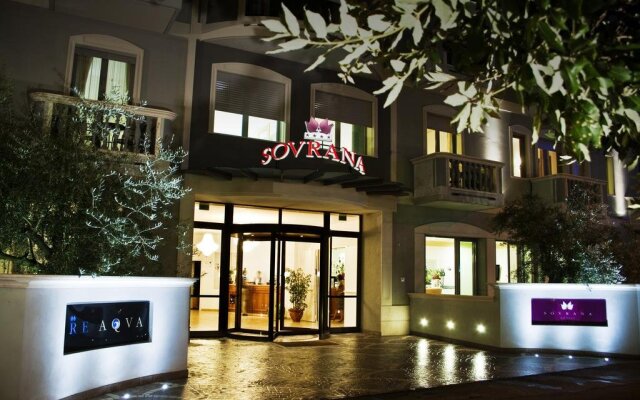Hotel Sovrana & Re Aqva SPA вид на фасад