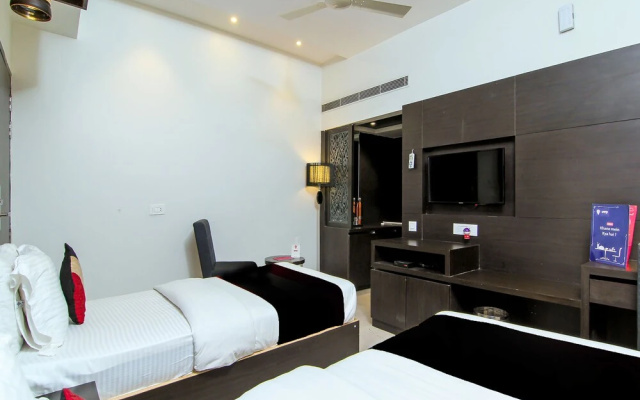 Capital O 28615 Hotel Crossroad