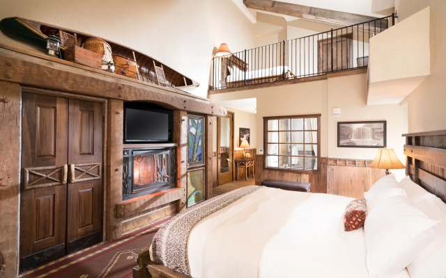 Big Cypress Lodge