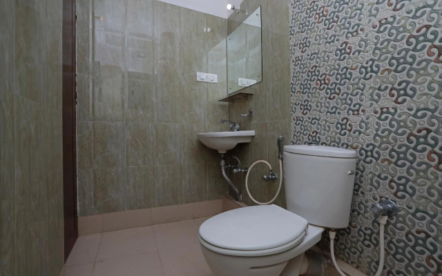 OYO Flagship 9980 Violet Guest House
