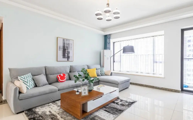 Locals Boutique Apartment Qianshan No.5