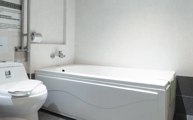 Ernes Hotel