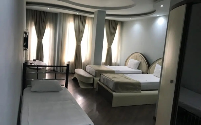 Light Palace Hotel