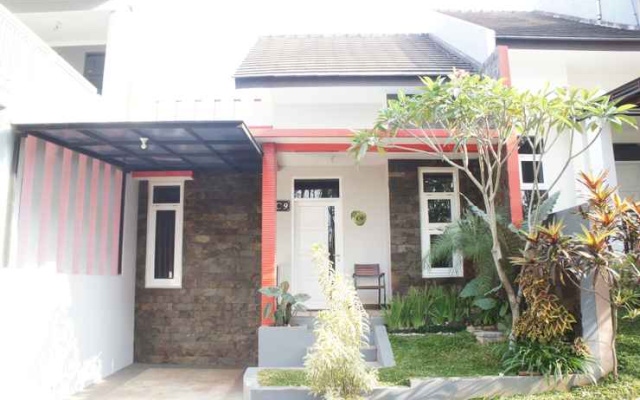 Villa Batu Residence Kav C-9