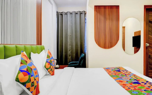 Fabhotel Leon Square