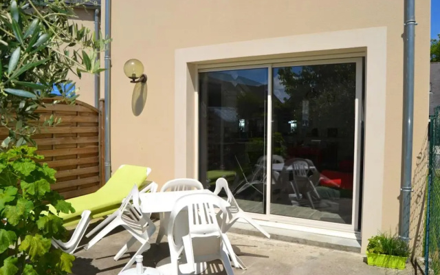 House With 2 Bedrooms in Saint-jouan-des-guérets, With Enclosed Garden