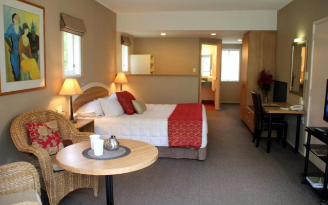 Wallaceville House Motor Lodge