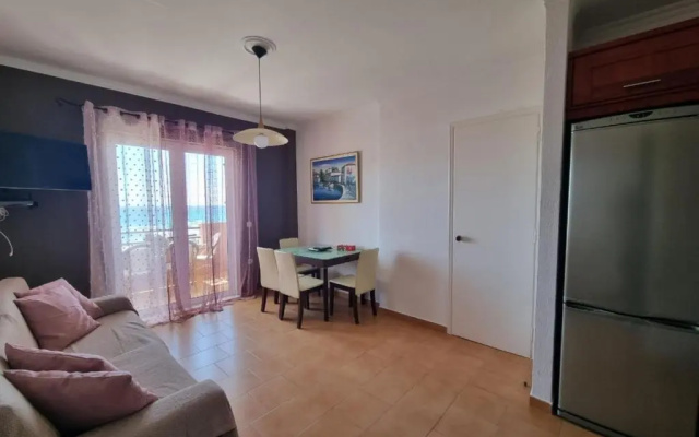 Glyfada Beachfront Apartment A3g 58a