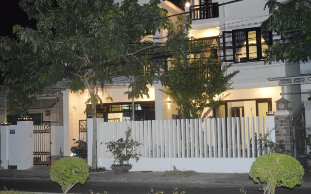 Отель Hoian Succulent Homestay вид на фасад