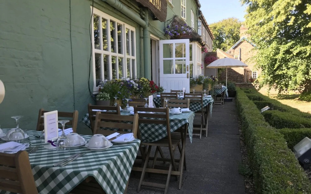 The Crown Inn, Roecliffe