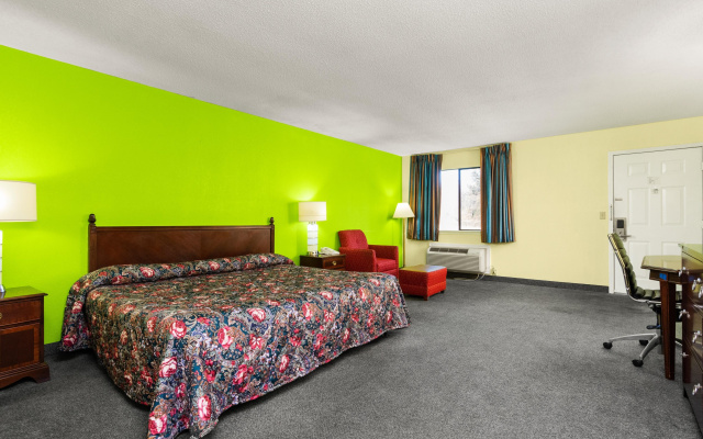 Budget Host Inn by Hotel O Portland near I-65