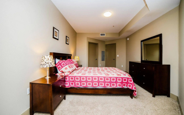 Las Palmas Suites