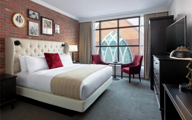 The Foundry Hotel Asheville, Curio Collection by Hilton