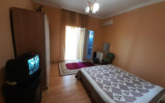 Kemeni HGuest House
