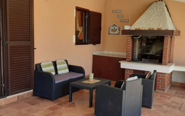 Charming Pool Home Near Pula