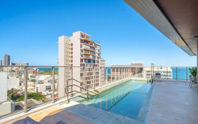 Apartment 180m From the Beach in Barra Ocb0901
