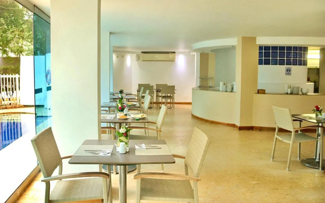 Hotel Oceania Cartagena