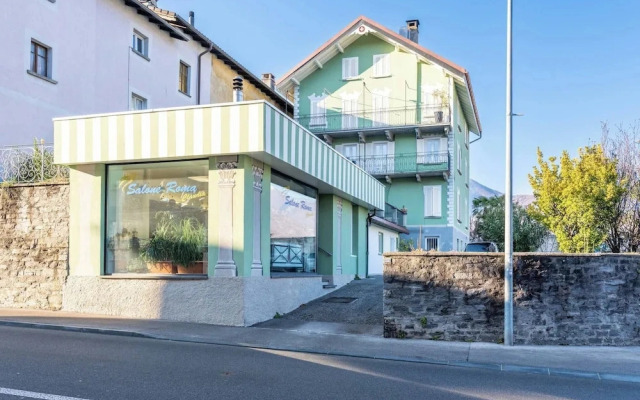 Luxury Suite Sunrise in Losone