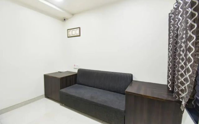 Fabhotel Ramraj Inn