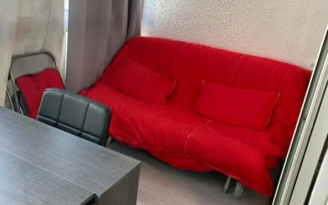 Studio Cabine Dans Residence Avec Piscine