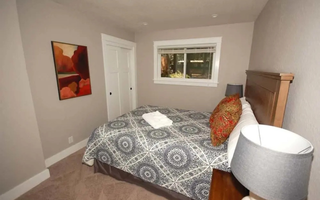 885 Sonoma Avenue by RedAwning