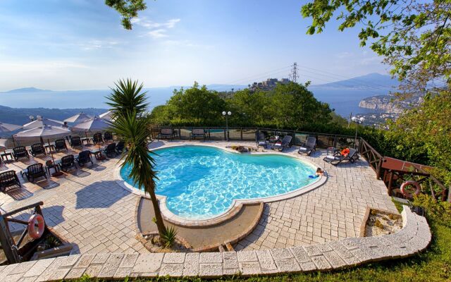 Hotel Prestige