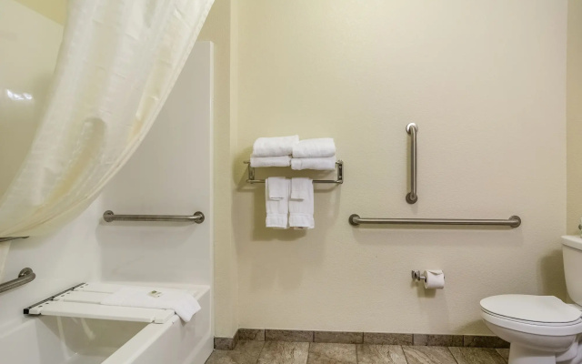 Cobblestone Inn & Suites - Schuyler