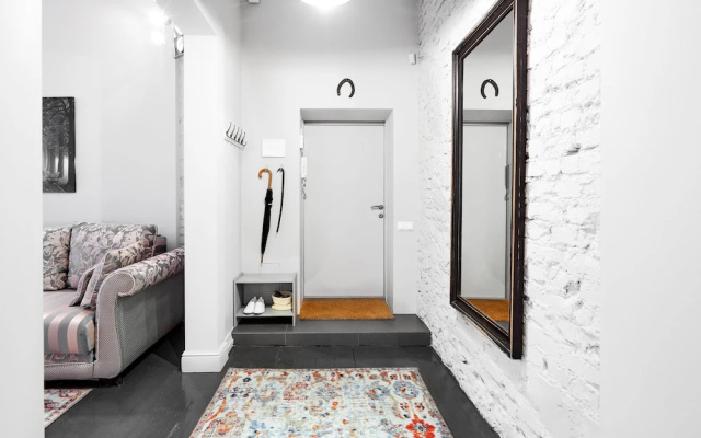 PaulMarie Apartment near Nezavisimosti