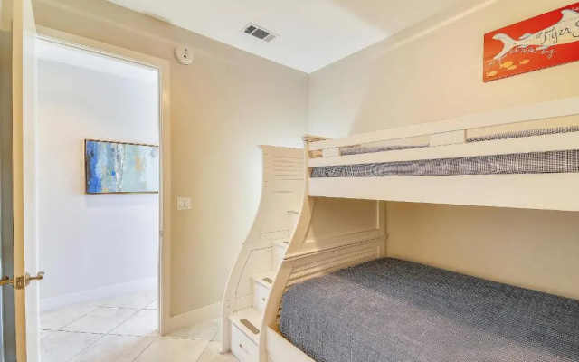 Beach Time by Ryson Vacation Rentals